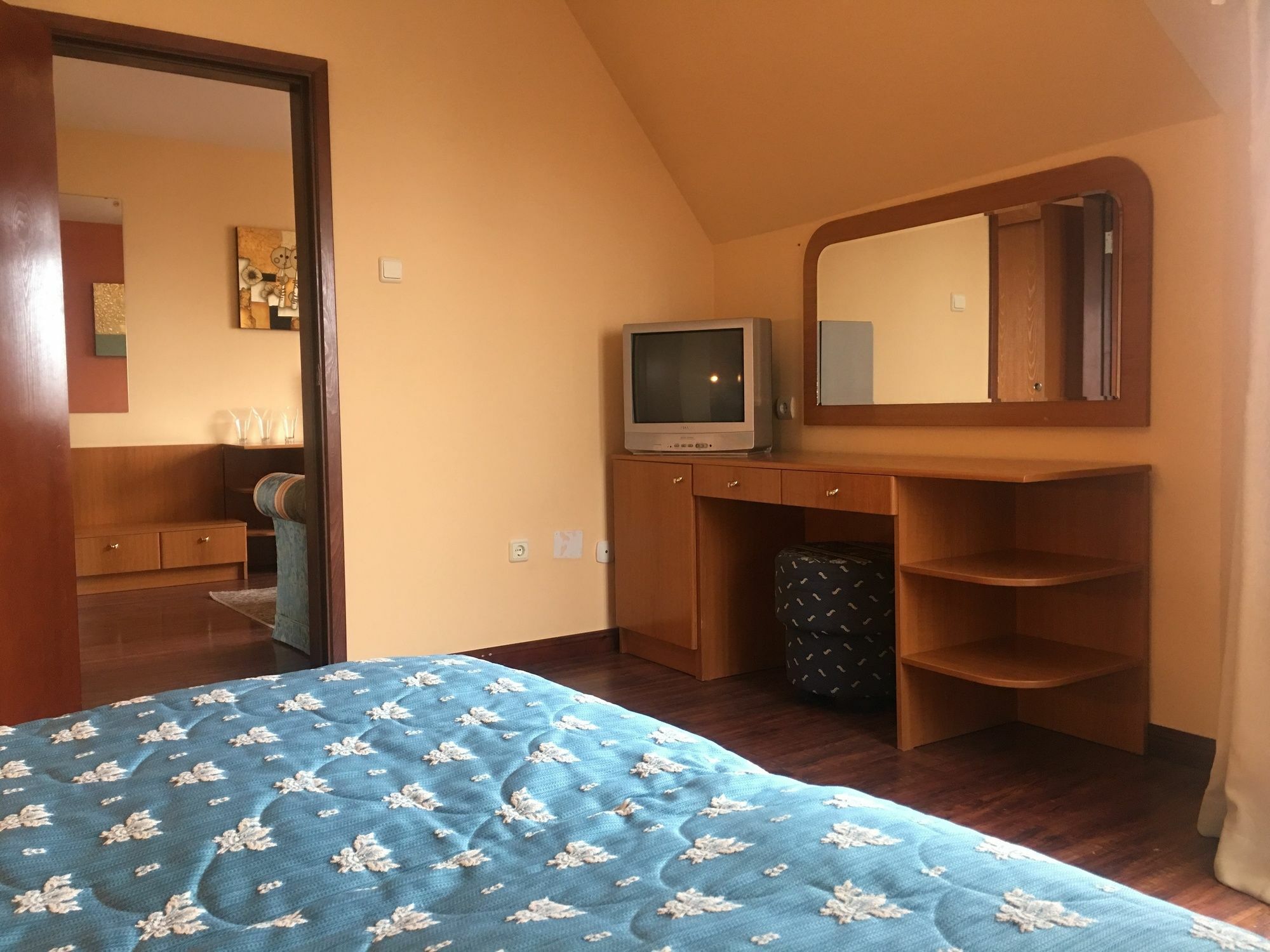 Hotel Royal